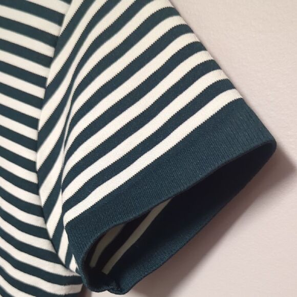 Aerie Green and White Striped Crop Top - Picture 3 of 5